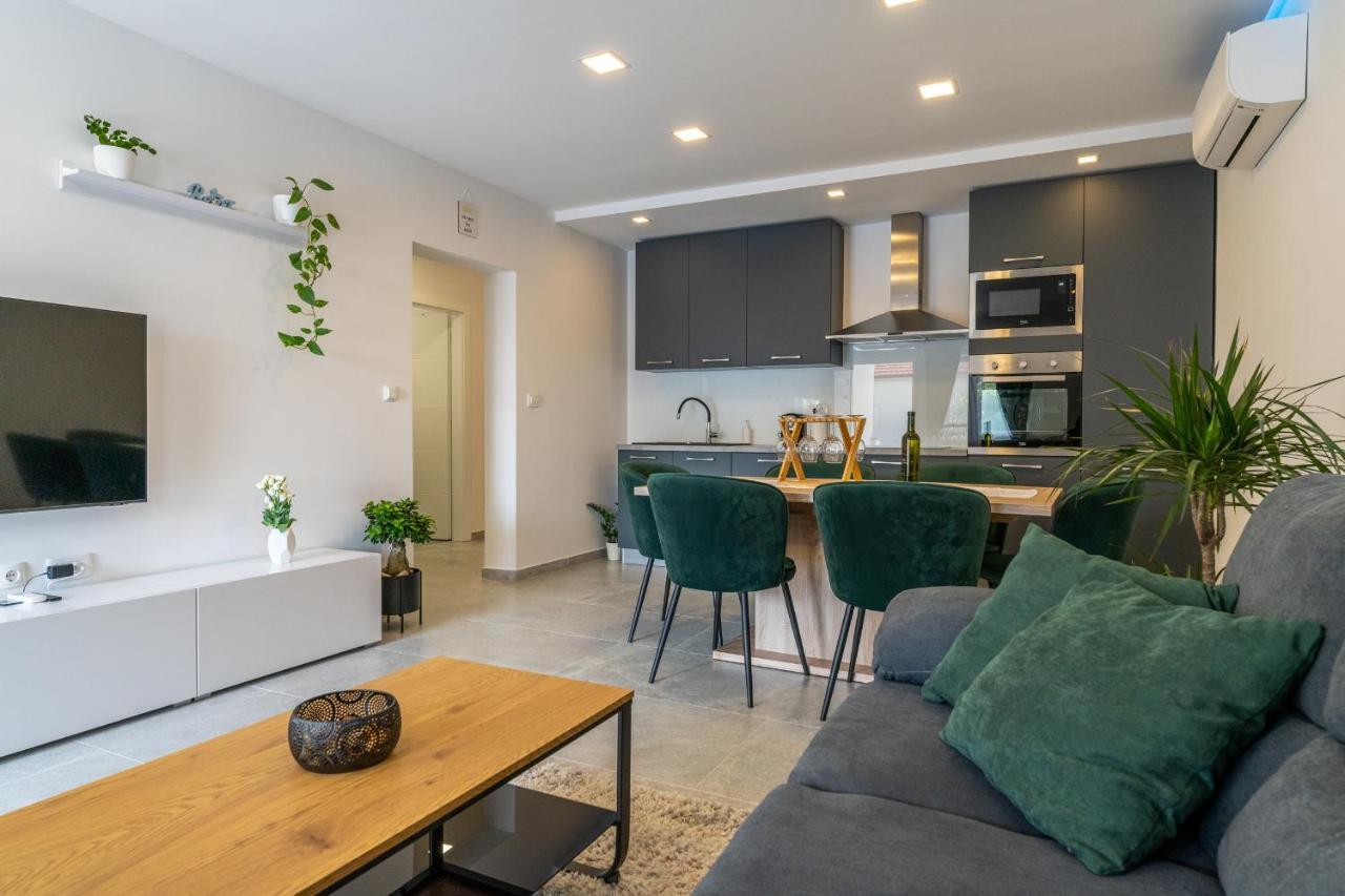 Apartman Angel Appartement Zadar Buitenkant foto